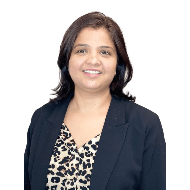 Shikha (Simmi) Kapoor, Licensed Paralegal